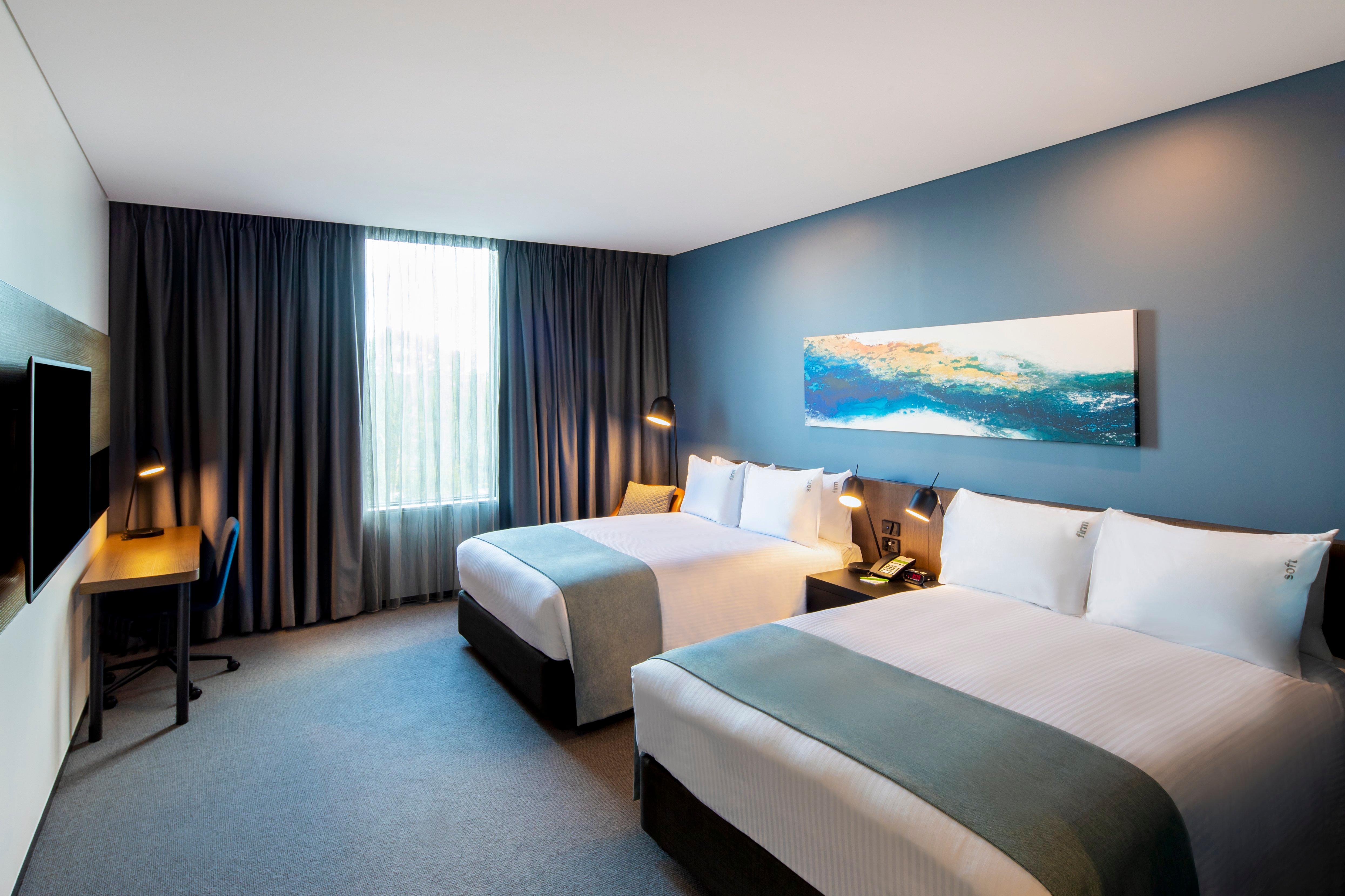 Holiday Inn Sydney St Marys By Ihg Экстерьер фото
