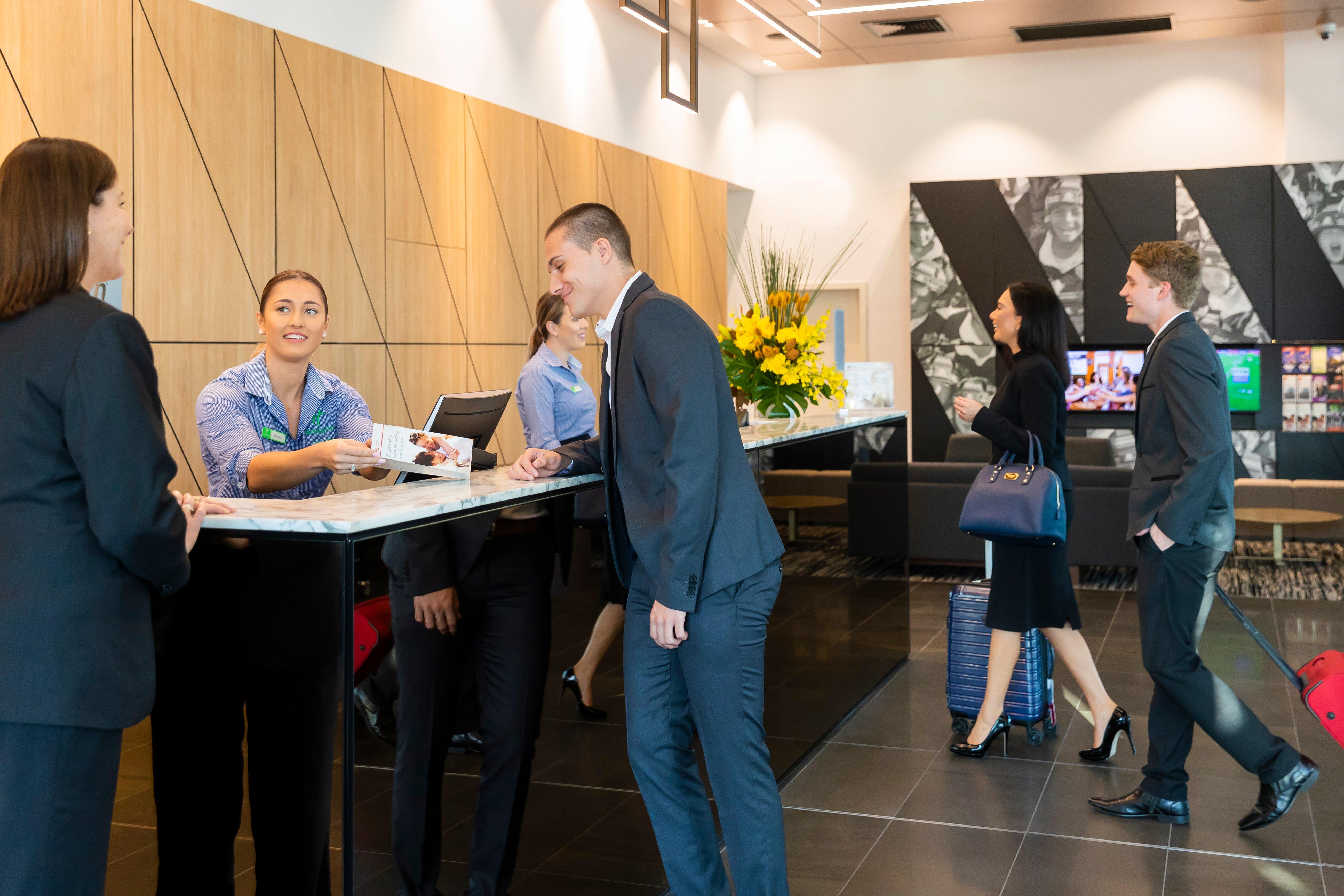 Holiday Inn Sydney St Marys By Ihg Экстерьер фото