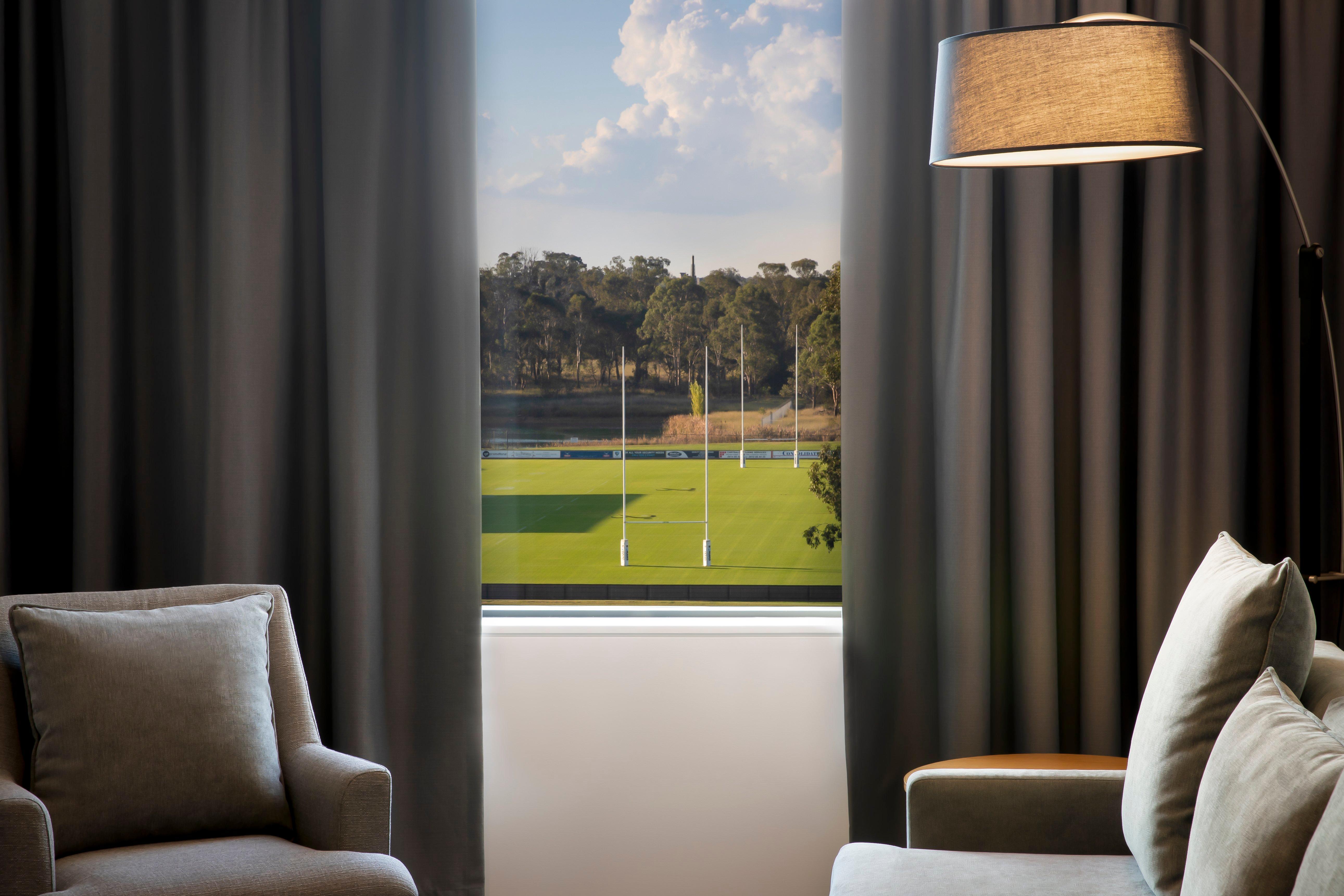 Holiday Inn Sydney St Marys By Ihg Экстерьер фото