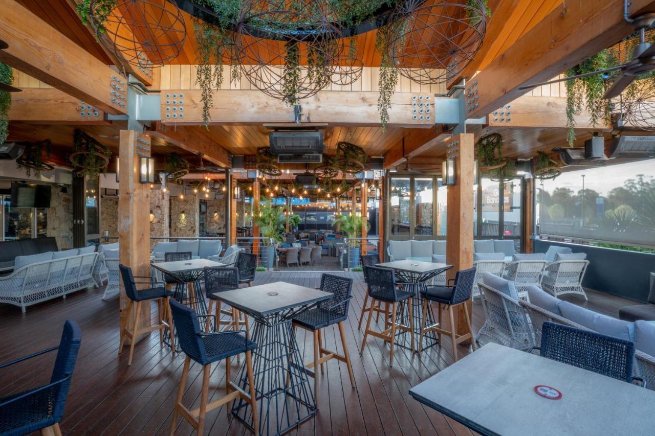 Holiday Inn Sydney St Marys By Ihg Экстерьер фото