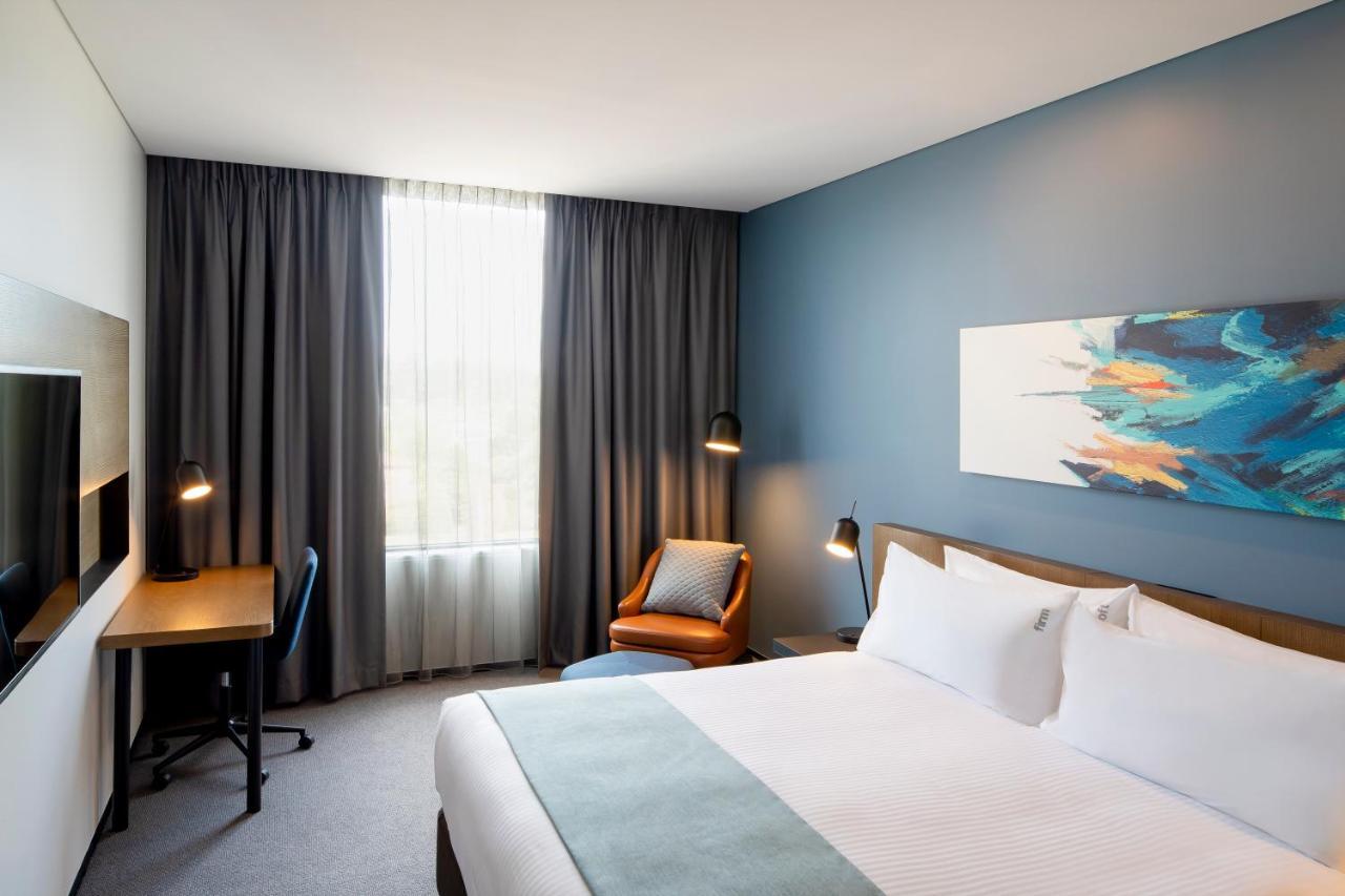 Holiday Inn Sydney St Marys By Ihg Экстерьер фото